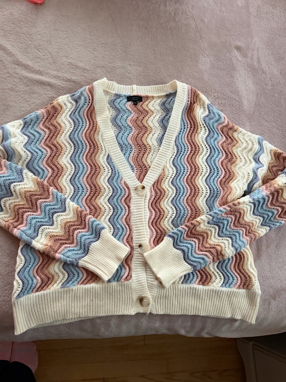 debut Pastel Wave Open-Knit V-Neck Cardigan in Cream, Blue & Pink